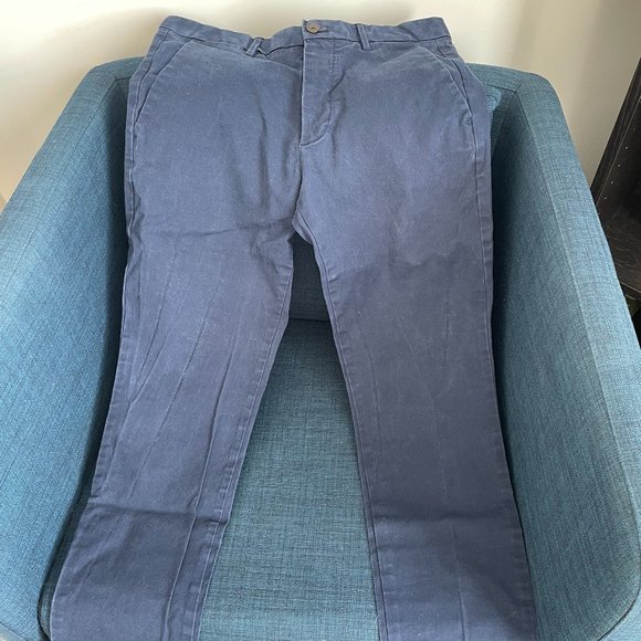 Gap Modern Khakis in Skinny Fit Navy Size 32x30 - Picture 2 of 3